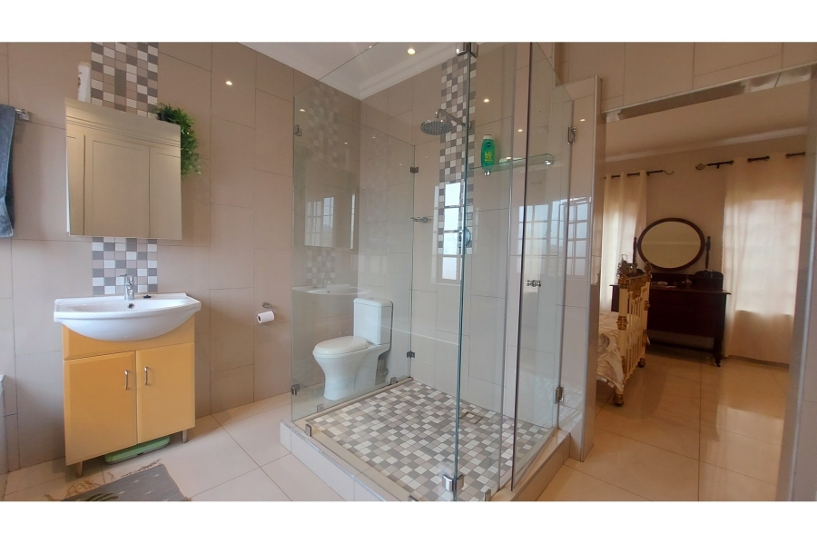 3 Bedroom Property for Sale in Meerhof North West